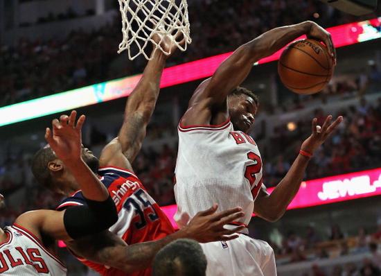 九游-关于巴特勒迎来十赛季高光表现，日本队球迷沸腾！的信息