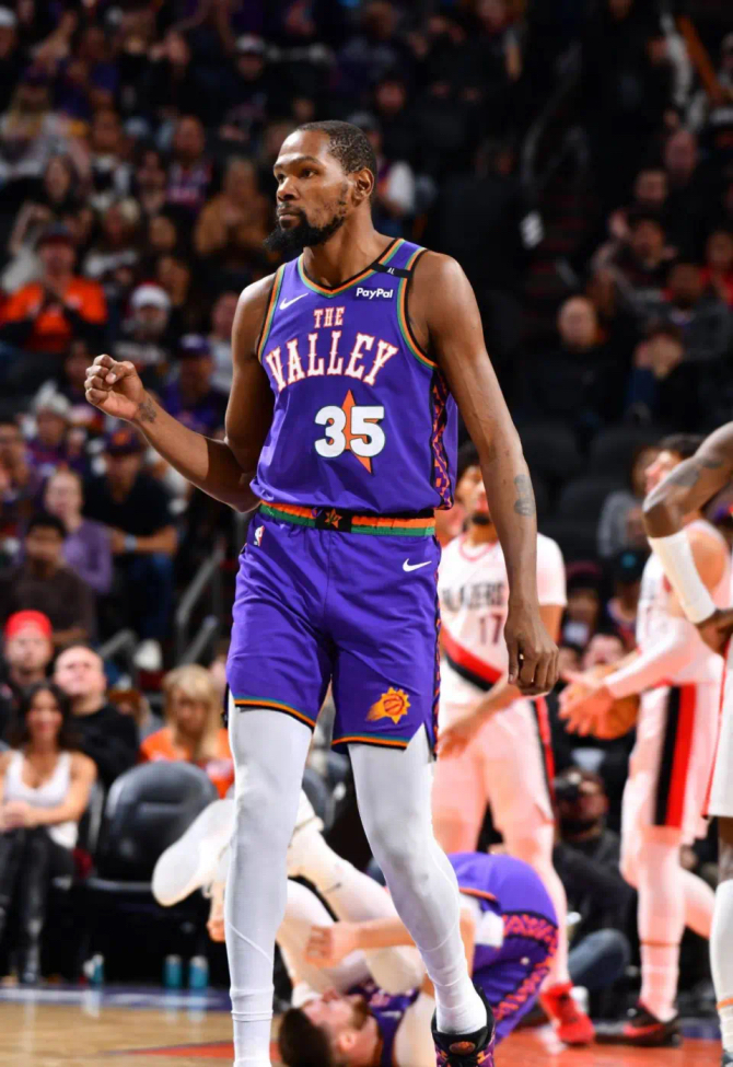 九游娱乐-杜兰特在澳大利亚队比赛中赛事规则更新，战术调整引发热议！的简单介绍